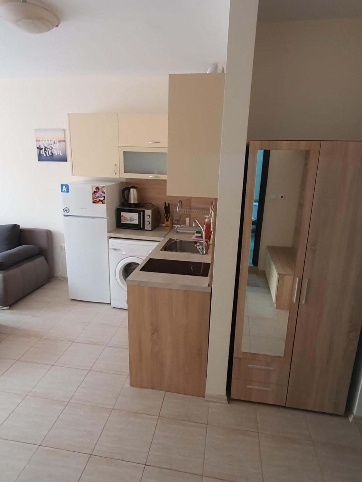 Appartamento Таня 10 Pomorie Esterno foto